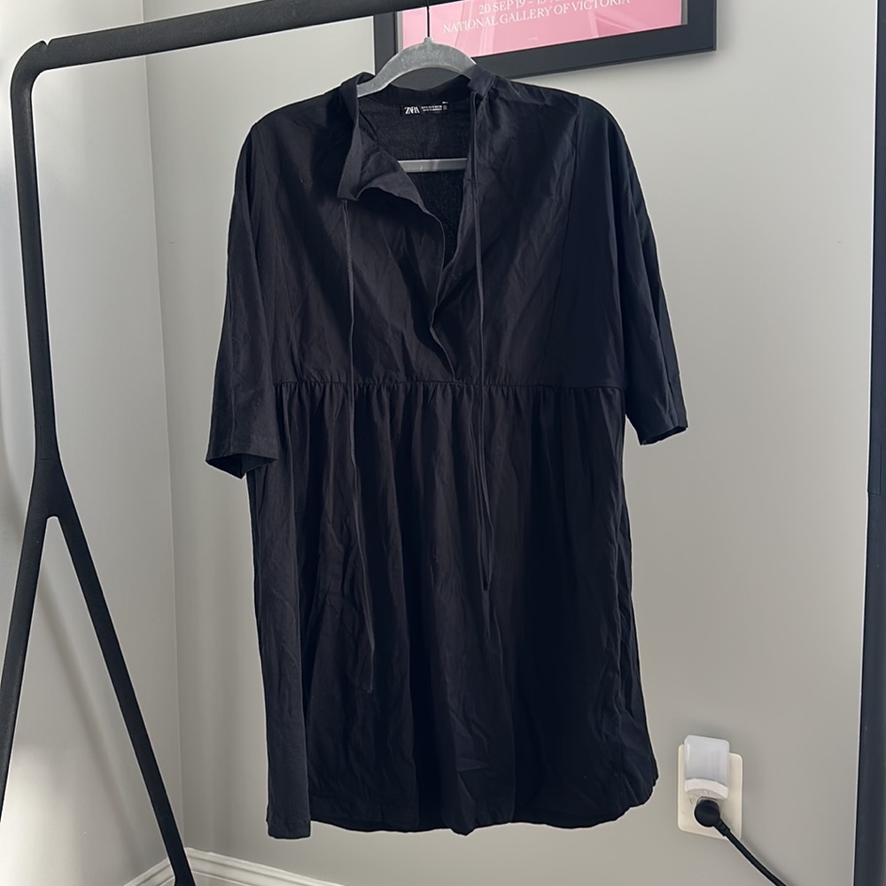 Zara Black Tie Neck Shift Mini Dress Size Small